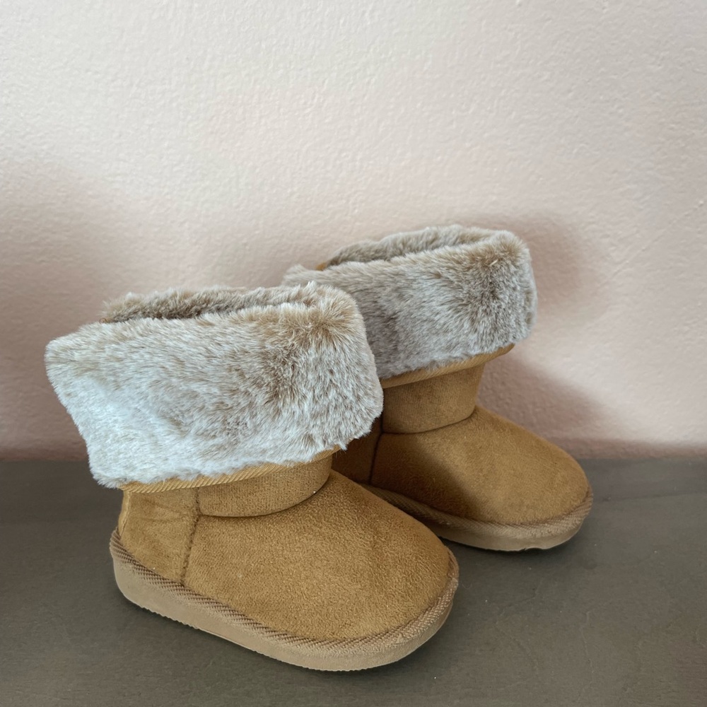 Toddler boots